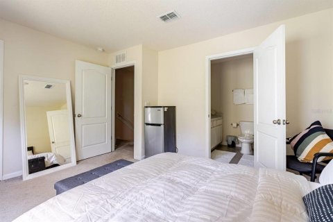 Villa ou maison à louer à Jacksonville, Floride: 3 chambres, 124.21 m2 № 1916869 - photo 4