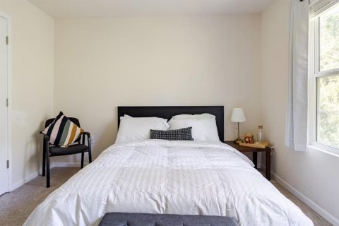 Villa ou maison à louer à Jacksonville, Floride: 3 chambres, 124.21 m2 № 1916869 - photo 6