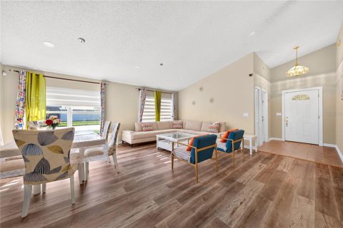 Villa ou maison à vendre à Lake Mary, Floride: 4 chambres, 179.21 m2 № 2403166 - photo 7
