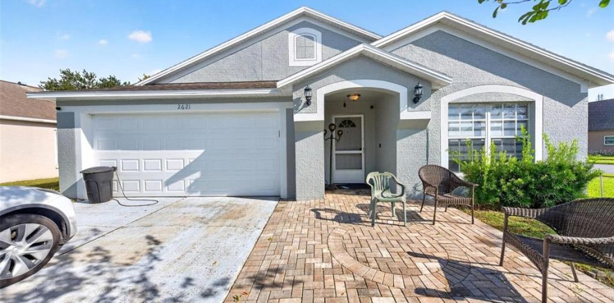 Villa ou maison à Lake Mary, Floride 4 chambres, 179.21 m2 № 2403166