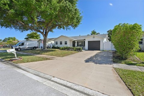 Купить виллу или дом в Бока-Ратон, Флорида 4 спальни, 164.44м2, № 2056550 - фото 7