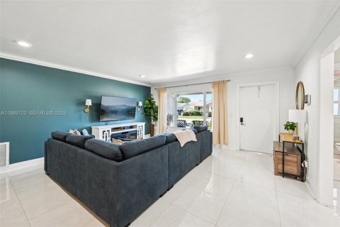 Купить виллу или дом в Бока-Ратон, Флорида 4 спальни, 164.44м2, № 2056550 - фото 9