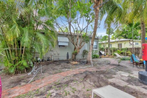 Propiedad comercial en venta en Hollywood, Florida № 2081652 - foto 9
