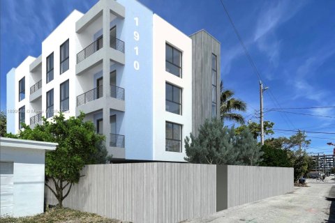 Propiedad comercial en venta en Hollywood, Florida № 2081652 - foto 5