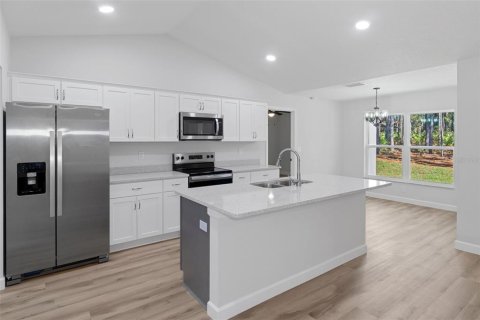 Casa en venta en Citrus Springs, Florida, 3 dormitorios, 135.82 m2 № 1900358 - foto 14