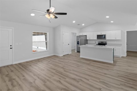Casa en venta en Citrus Springs, Florida, 3 dormitorios, 135.82 m2 № 1900358 - foto 12