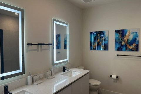 Townhouse in Clermont, Florida 3 bedrooms, 172.33 sq.m. № 2214151 - photo 11