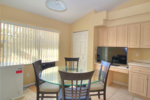 Casa en venta en Ocala, Florida, 3 dormitorios, 194.63 m2 № 2095227 - foto 9