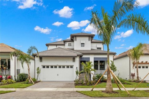 House in Ruskin, Florida 4 bedrooms, 270.62 sq.m. № 2218770