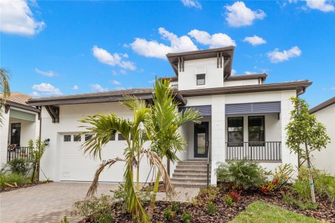 House in Ruskin, Florida 4 bedrooms, 270.62 sq.m. № 2218770 - photo 2
