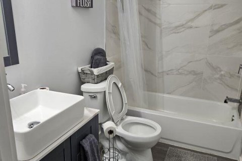 Townhouse in St. Lucie, Florida 2 bedrooms, 93.37 sq.m. № 2083461 - photo 13