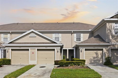 Townhouse in Tampa, Florida 2 bedrooms, 115.2 sq.m. № 2284156