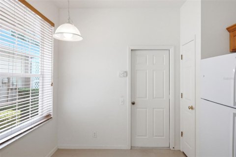 Adosado en alquiler en Tampa, Florida, 2 dormitorios, 115.2 m2 № 2284156 - foto 10