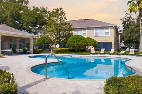 Adosado en alquiler en Tampa, Florida, 2 dormitorios, 115.2 m2 № 2284156 - foto 2