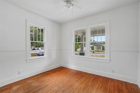 House in Lakeland, Florida 4 bedrooms, 134.15 sq.m. № 2221110 - photo 30