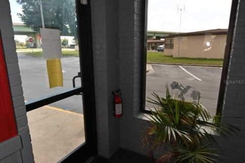 Commercial property in Orlando, Florida 350.52 sq.m. № 2391029 - photo 6