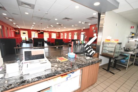 Commercial property in Orlando, Florida 350.52 sq.m. № 2391029 - photo 24