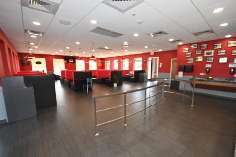 Commercial property in Orlando, Florida 350.52 sq.m. № 2391029 - photo 18