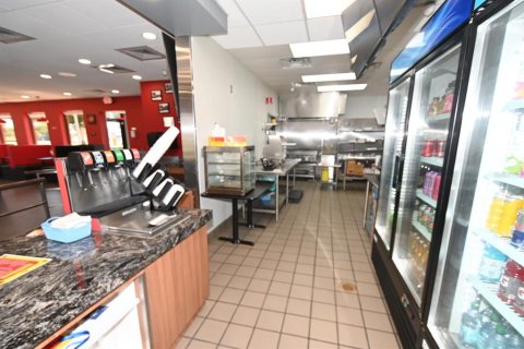 Commercial property in Orlando, Florida 350.52 sq.m. № 2391029 - photo 25