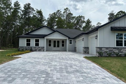 Casa en Beverly Hills, Florida 4 dormitorios, 209.22 m2 № 2277923