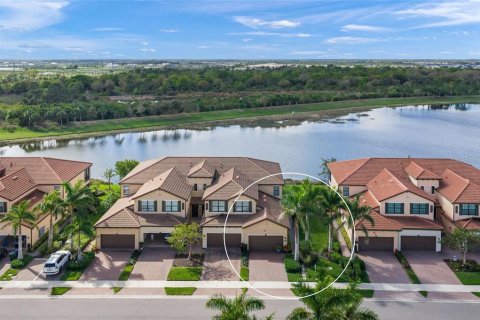 Condominio en Venice, Florida, 3 dormitorios № 2220901