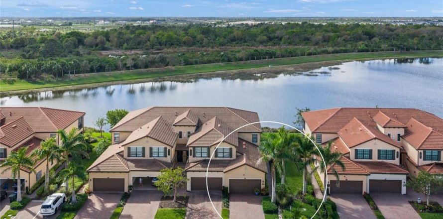 Condominio en Venice, Florida, 3 dormitorios № 2220901