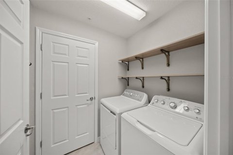 Condominio en venta en Venice, Florida, 3 dormitorios, 161.37 m2 № 2220901 - foto 29