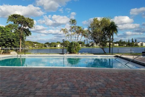 Condominio en venta en Oakland Park, Florida, 2 dormitorios, 82.68 m2 № 2000386 - foto 6