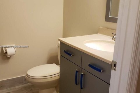 Condominio en venta en Oakland Park, Florida, 2 dormitorios, 82.68 m2 № 2000386 - foto 10