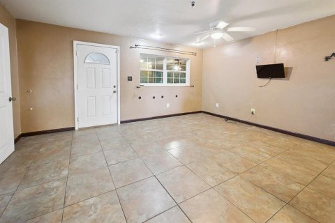 Villa ou maison à vendre à Hawthorne, Floride: 2 chambres, 117.71 m2 № 1904324 - photo 10