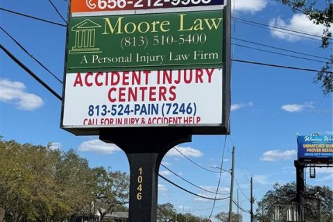 Propiedad comercial en alquiler en Tampa, Florida, 153.29 m2 № 1538845 - foto 17