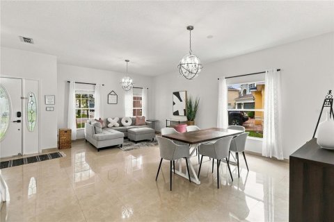 Villa ou maison à vendre à Orlando, Floride: 5 chambres, 255.2 m2 № 2406266 - photo 7
