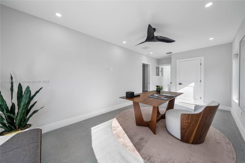 Villa ou maison à vendre à Pompano Beach, Floride: 5 chambres, 352.19 m2 № 1892791 - photo 18