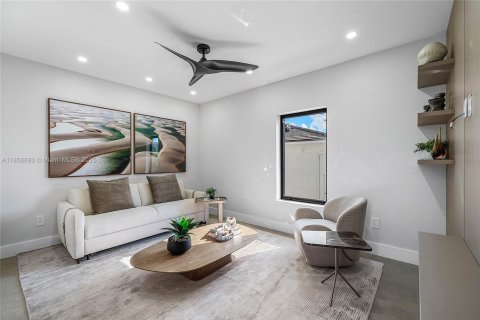 Villa ou maison à vendre à Pompano Beach, Floride: 5 chambres, 352.19 m2 № 1892791 - photo 22