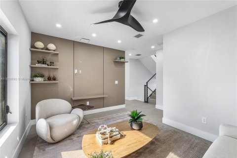 Villa ou maison à vendre à Pompano Beach, Floride: 5 chambres, 352.19 m2 № 1892791 - photo 23