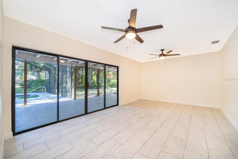 Casa en venta en Kissimmee, Florida, 3 dormitorios, 184.04 m2 № 1909967 - foto 9