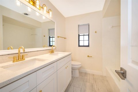 Casa en venta en Kissimmee, Florida, 3 dormitorios, 184.04 m2 № 1909967 - foto 20