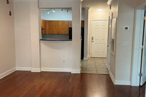 Condominio en alquiler en Orlando, Florida, 1 dormitorio, 69.12 m2 № 1822819 - foto 8