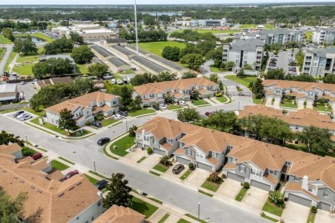 Townhouse in Kissimmee, Florida 3 bedrooms, 156.35 sq.m. № 1823027 - photo 24