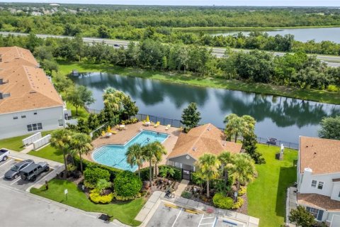 Townhouse in Kissimmee, Florida 3 bedrooms, 156.35 sq.m. № 1823027 - photo 25