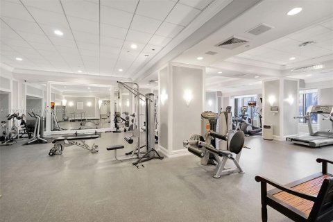 Condominio en venta en Bal Harbour, Florida, 2 dormitorios, 156.82 m2 № 2077101 - foto 21