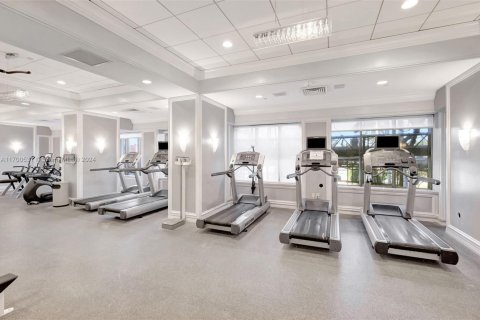 Condominio en venta en Bal Harbour, Florida, 2 dormitorios, 156.82 m2 № 2077101 - foto 23