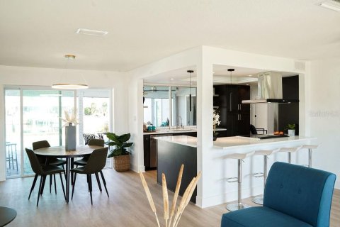 Casa en venta en Saint Petersburg, Florida, 3 dormitorios, 156.08 m2 № 2144560 - foto 12