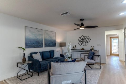 Casa en venta en Saint Petersburg, Florida, 3 dormitorios, 156.08 m2 № 2144560 - foto 22