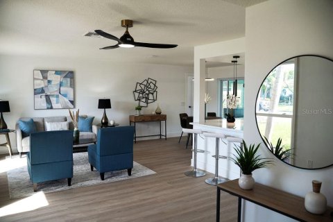Casa en venta en Saint Petersburg, Florida, 3 dormitorios, 156.08 m2 № 2144560 - foto 6