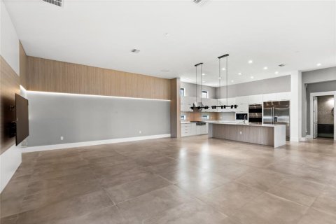 Casa en venta en Windermere, Florida, 6 dormitorios, 777.78 m2 № 1675498 - foto 20