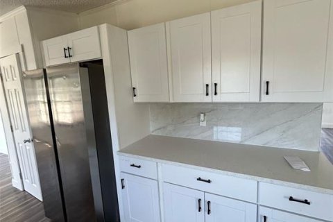 Casa en venta en Moore Haven, Florida, 5 dormitorios, 190.64 m2 № 1642429 - foto 6