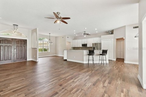 House in North Port, Florida 4 bedrooms, 218.88 sq.m. № 1673495 - photo 7