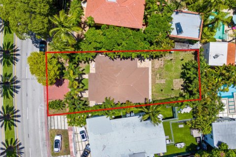Villa ou maison à vendre à Miami Beach, Floride: 4 chambres № 1938563 - photo 21