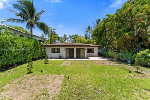 Villa ou maison à vendre à Miami Beach, Floride: 4 chambres № 1938563 - photo 7